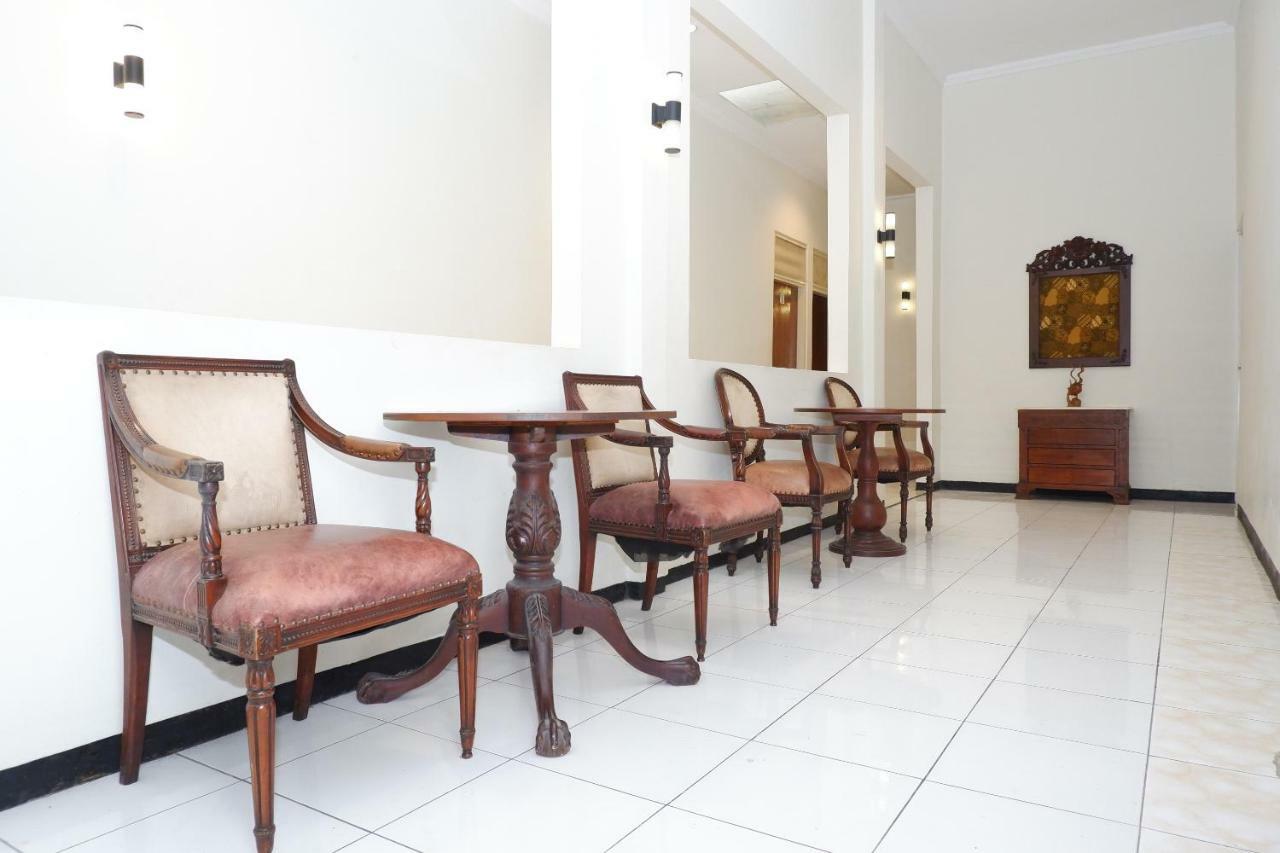 New Mira Hotel Semarang Kültér fotó