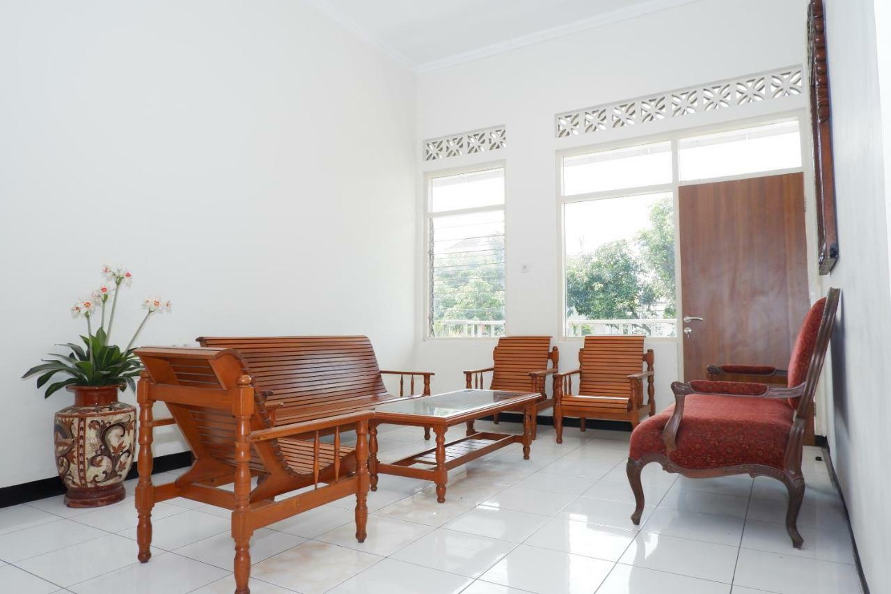 New Mira Hotel Semarang Kültér fotó
