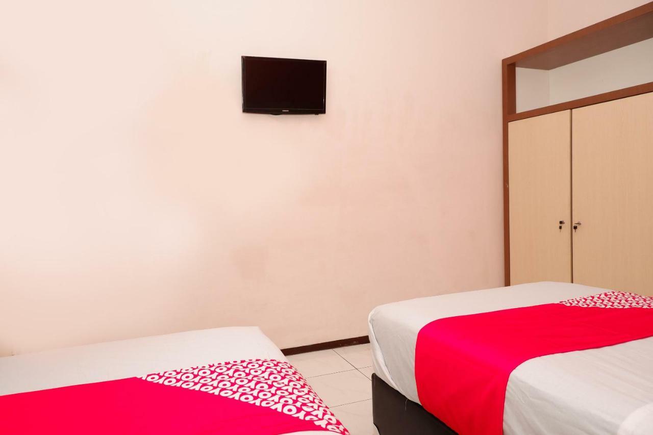 New Mira Hotel Semarang Kültér fotó