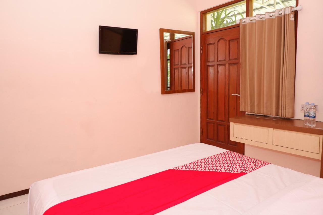 New Mira Hotel Semarang Kültér fotó