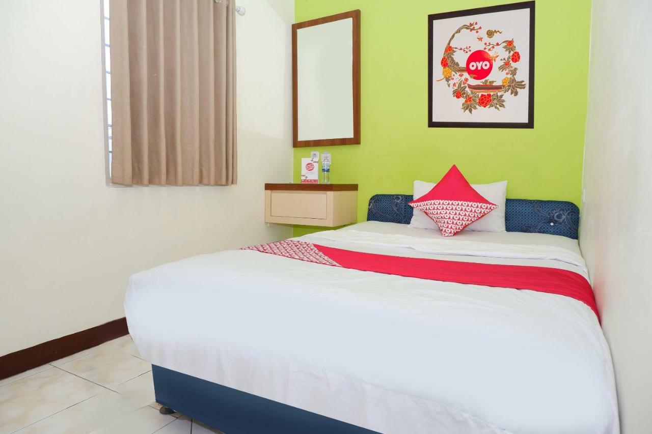 New Mira Hotel Semarang Kültér fotó
