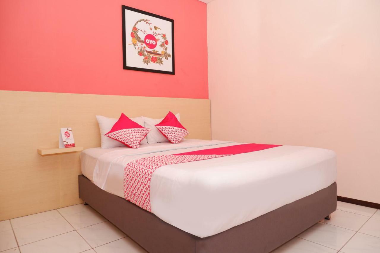 New Mira Hotel Semarang Kültér fotó