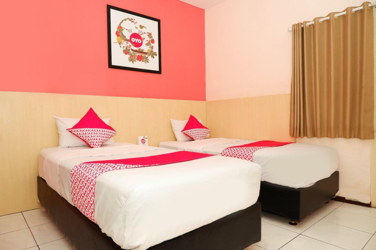 New Mira Hotel Semarang Kültér fotó
