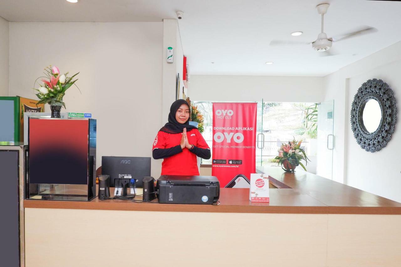 New Mira Hotel Semarang Kültér fotó